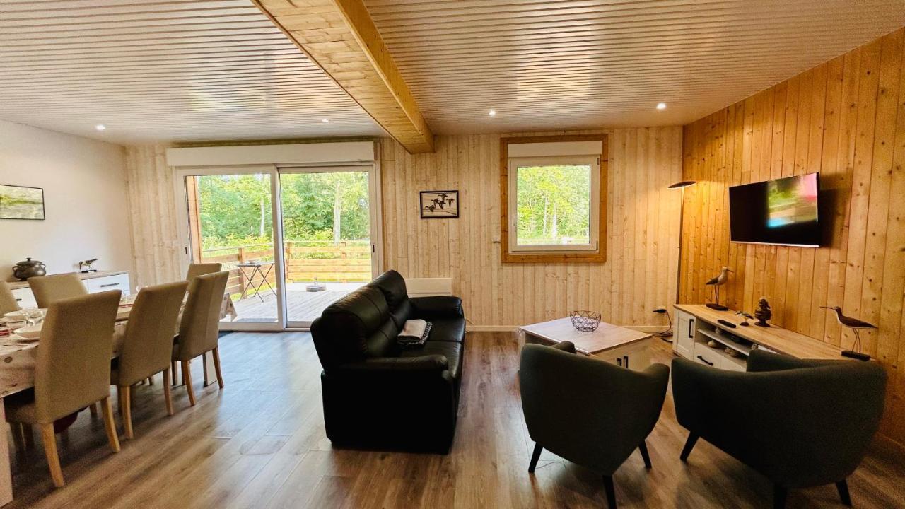 רו Chalet Avec Terrasse Sur Pilotis Vue Sur L'Etang מראה חיצוני תמונה